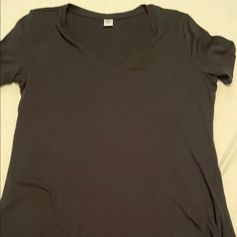 Fitted Black Short Sleeve Tee